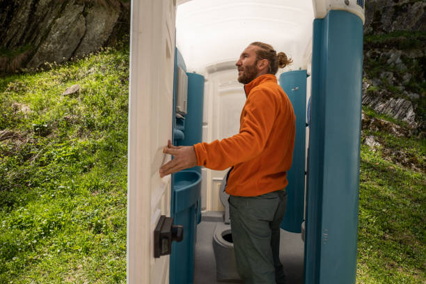 Best Construction site porta potty rental  in Cadillac, MI